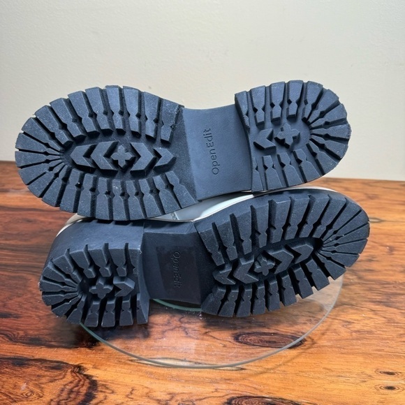 Open Edit Mya Lug Sole Chelsea Boot in white - Picture 15 of 15